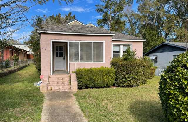 Super cute 2 bedroom home photos photos Super cute 2 bedroom home photos photos