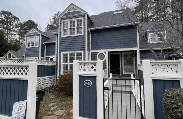 7625 Wellesley Park N photos photos