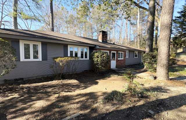 4061 Lower Roswell Road photos photos