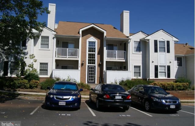 118 WESTWICK COURT - 118 Westwick Court, Countryside, VA 20165