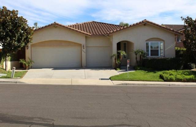 Single Story 4 bed 3 bath for Rent in Temeku Hills - 31513 Royal Oaks Drive, Temecula, CA 92591