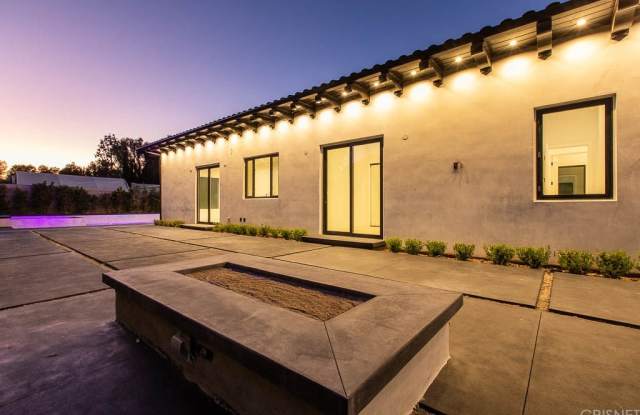 22924 Calvert St. Gallery 3
