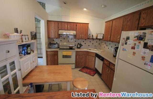 617 Donegal Cir Gallery 2