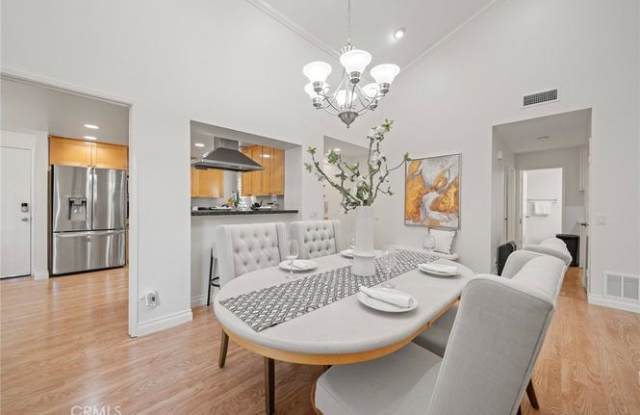 2 Gunnison Gallery 4