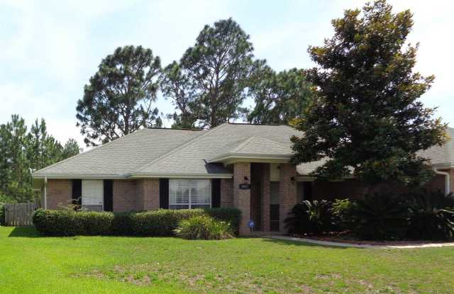 9972 Parker Lake Circle - 9972 Parker Lake Circle, Navarre, FL 32566