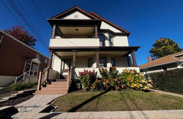 Charming 2-Bedroom First Floor Apartment in Desirable Neighborhood - 19 Pulaski Street, New Britain, CT 06053