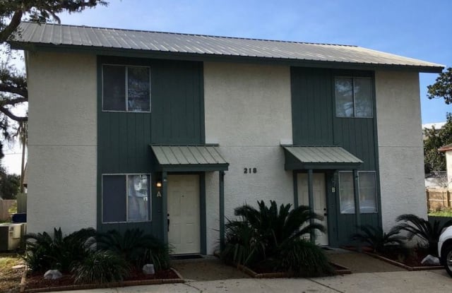 218 E. 1st Court Apt #A - 218 1st Court, Panama City, FL 32401