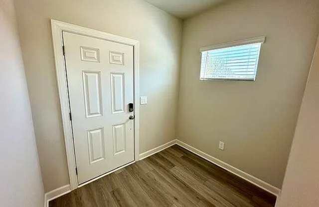 126 Arrow Court photos photos