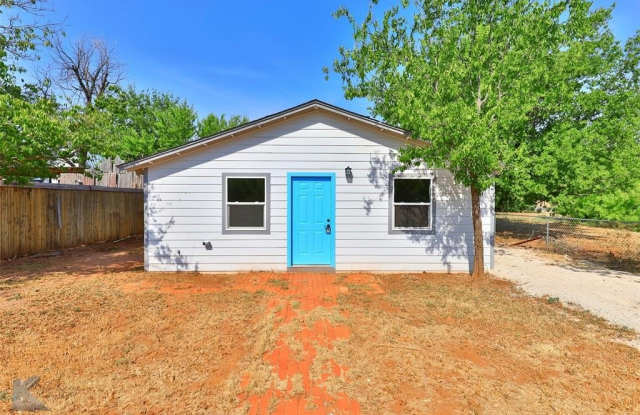 1510 Locust Street - 1510 Locust Street, Abilene, TX 79602