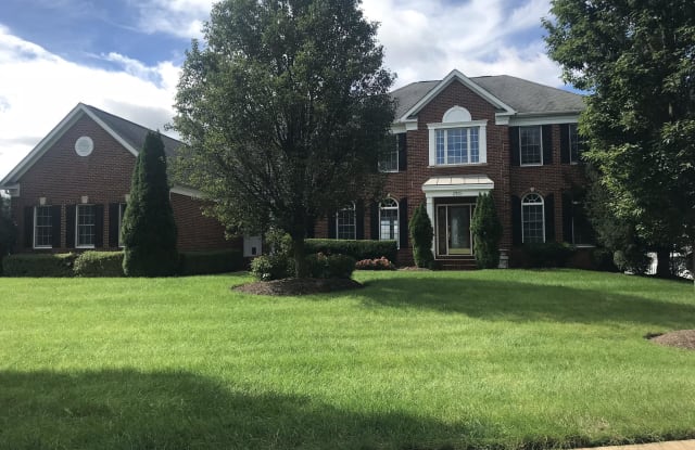 19755 WILLOWDALE PLACE - 19755 Willowdale Place, Belmont, VA 20147