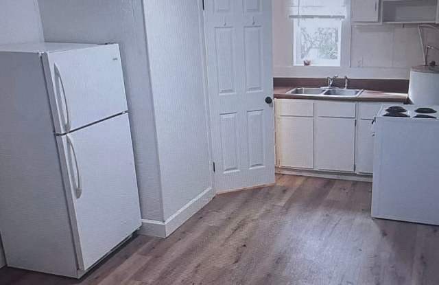 Adorable Updated 1-Bedroom Home in the Heart of Downtown Billings photos photos