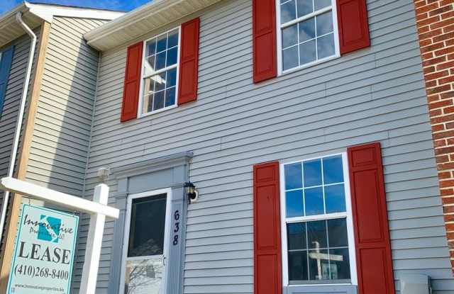 638 Realm Court Gallery 2