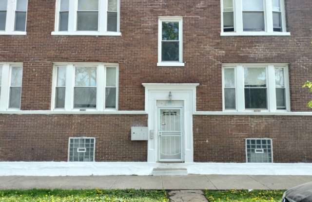 1413 West 66th Street - 1413-2 photos photos