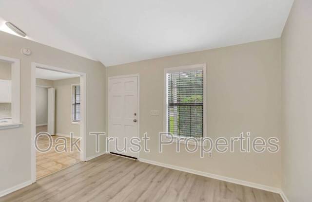 1755 River Front Drive Gallery 2