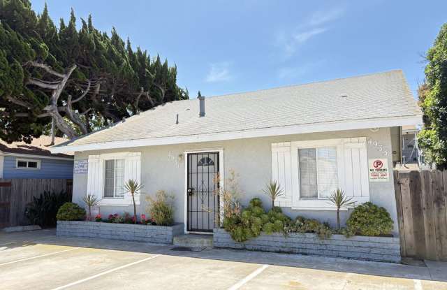 Coastal charm meets everyday flexibility - Spacious 2BR with Bonus Room! photos photos