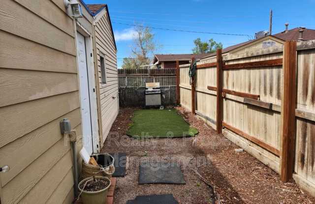 985 N Xavier St B photos photos