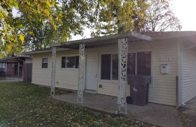 3174 Eagledale Drive Gallery 2