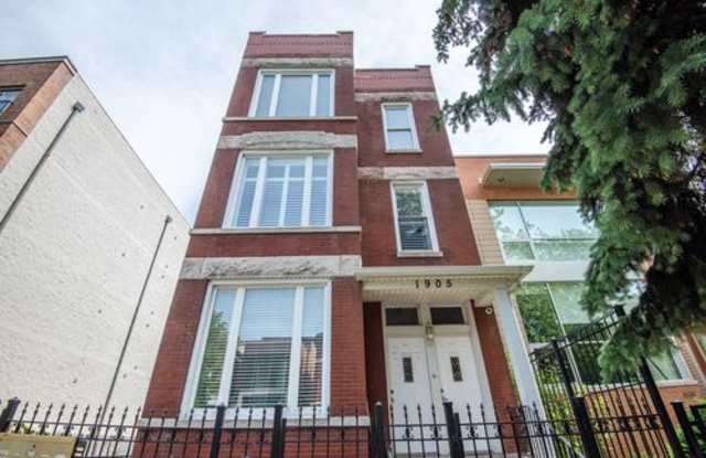 1905 West Huron Street - 1905 W Huron St, Chicago, IL 60622