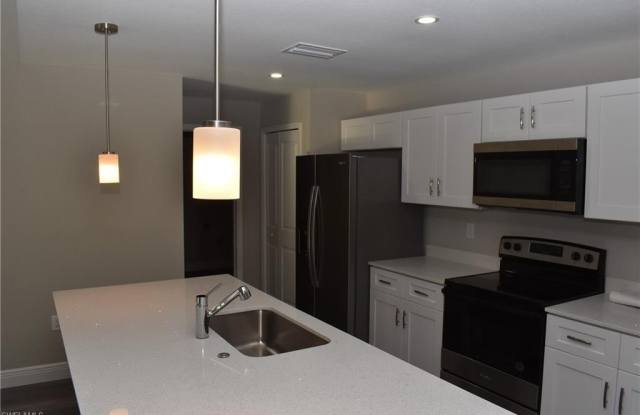3761 Casco Cir Gallery 3