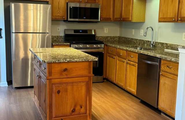 10339 GENT Court Gallery 3