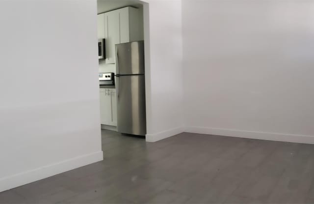 646 North 10th Avenue - 06 Gallery 2