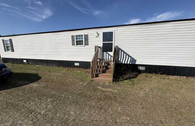 2607 Corbett Ct - 2607 Corbett Court, Dillon County, SC 29536