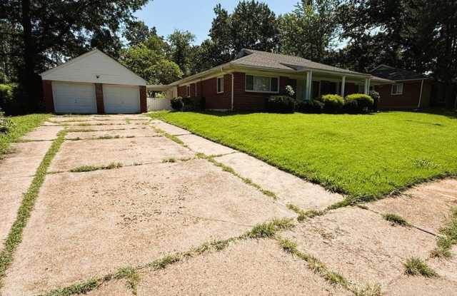 4 Bedroom Home for Rent in University City! Gallery 3