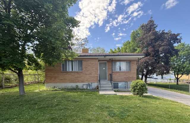 80 E 400 South, Bountiful, UT 84010 photos photos