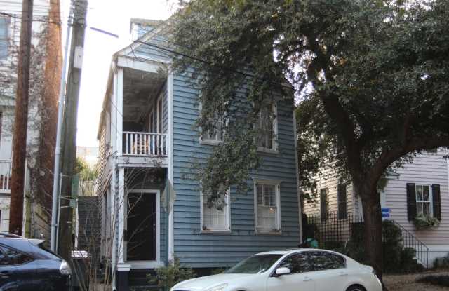 13 Elizabeth Street - 13 Elizabeth Street, Charleston, SC 29403