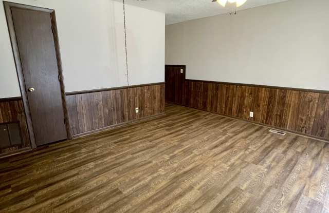 2309 South Norwood Avenue - B photos photos 2309 South Norwood Avenue - B photos photos