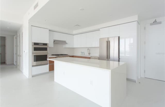 Residences at 400 Central Gallery 2