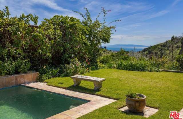 1336 Bienveneda Ave photos photos