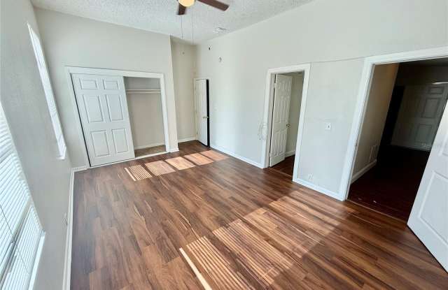 2702 E 19TH AVENUE Gallery 2