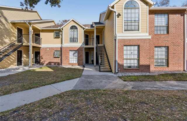 8742 Mallard Reserve Dr Unit 105 photos photos