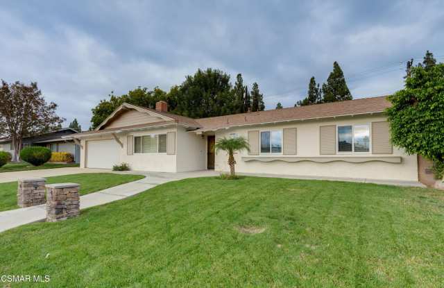 1638 Olympic Street Gallery 3