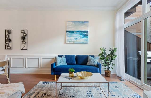 1401 North WIELAND Street Gallery 4