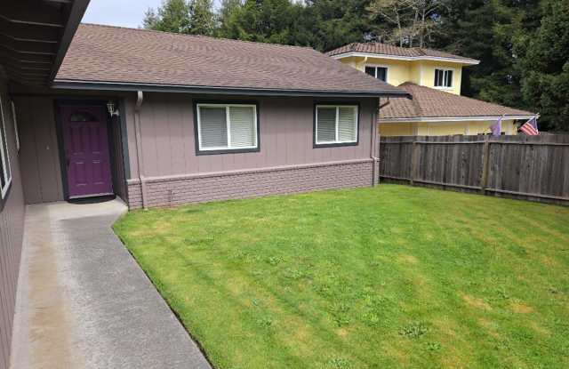 3BD/2BA House nestled in quiet Cutten cul-de-sac lot! photos photos 3BD/2BA House nestled in quiet Cutten cul-de-sac lot! photos photos