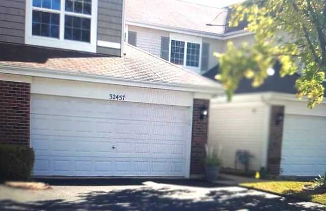 32457 N RUSHMORE Avenue Gallery 1