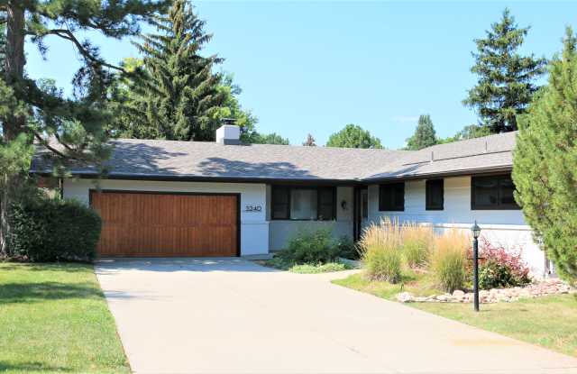 5240 Sun Dial Place photos photos