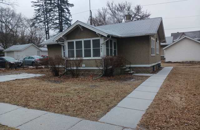 2905 Wood St. photos photos