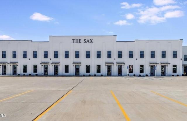 711 E Main Street unit: 100 photos photos