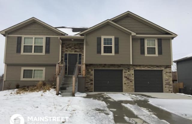 18500 East 20th Street Court South - 18500 E 20th Street Ct, Independence, MO 64057