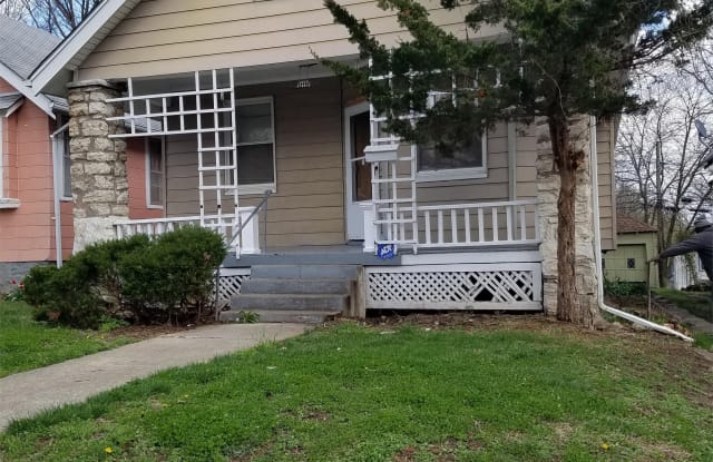 2025 Spruce Ave - 2025 Spruce Ave, Kansas City, MO 64127