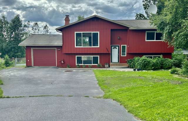 HUGE BACKYARD, 4 BED 2 BATH, HEATED GARAGE HOME! photos photos HUGE BACKYARD, 4 BED 2 BATH, HEATED GARAGE HOME! photos photos