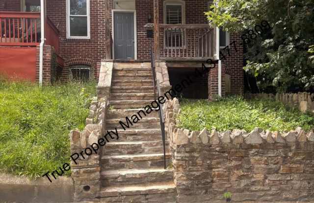 Spacious 3 Bedroom Home with Backyard & In-Unit Washer/Dryer photos photos Spacious 3 Bedroom Home with Backyard & In-Unit Washer/Dryer photos photos