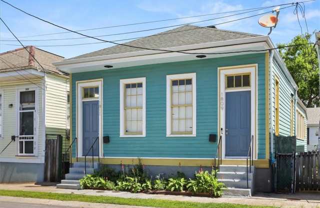 1811 Third Street photos photos