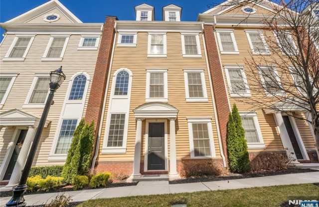 57 Roosevelt Drive photos photos