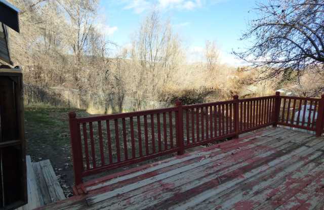 615 Willow photos photos