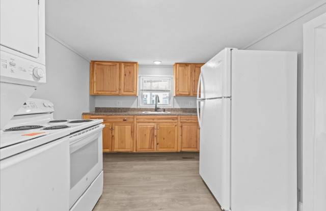 Newly Renovated 2 bedroom home in Burlington photos photos