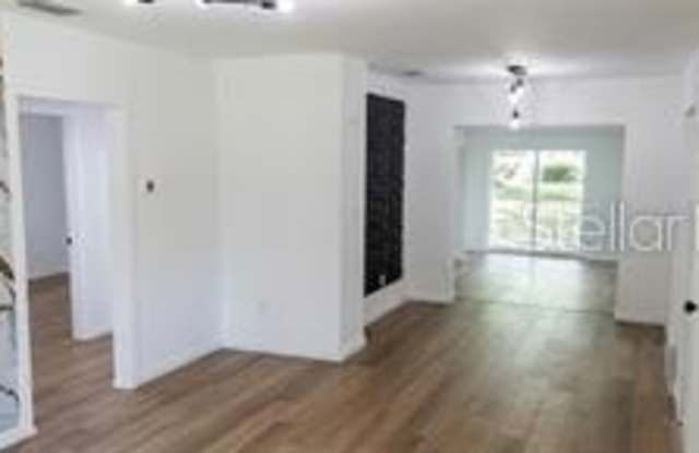1152 NE 9 Street Gallery 3